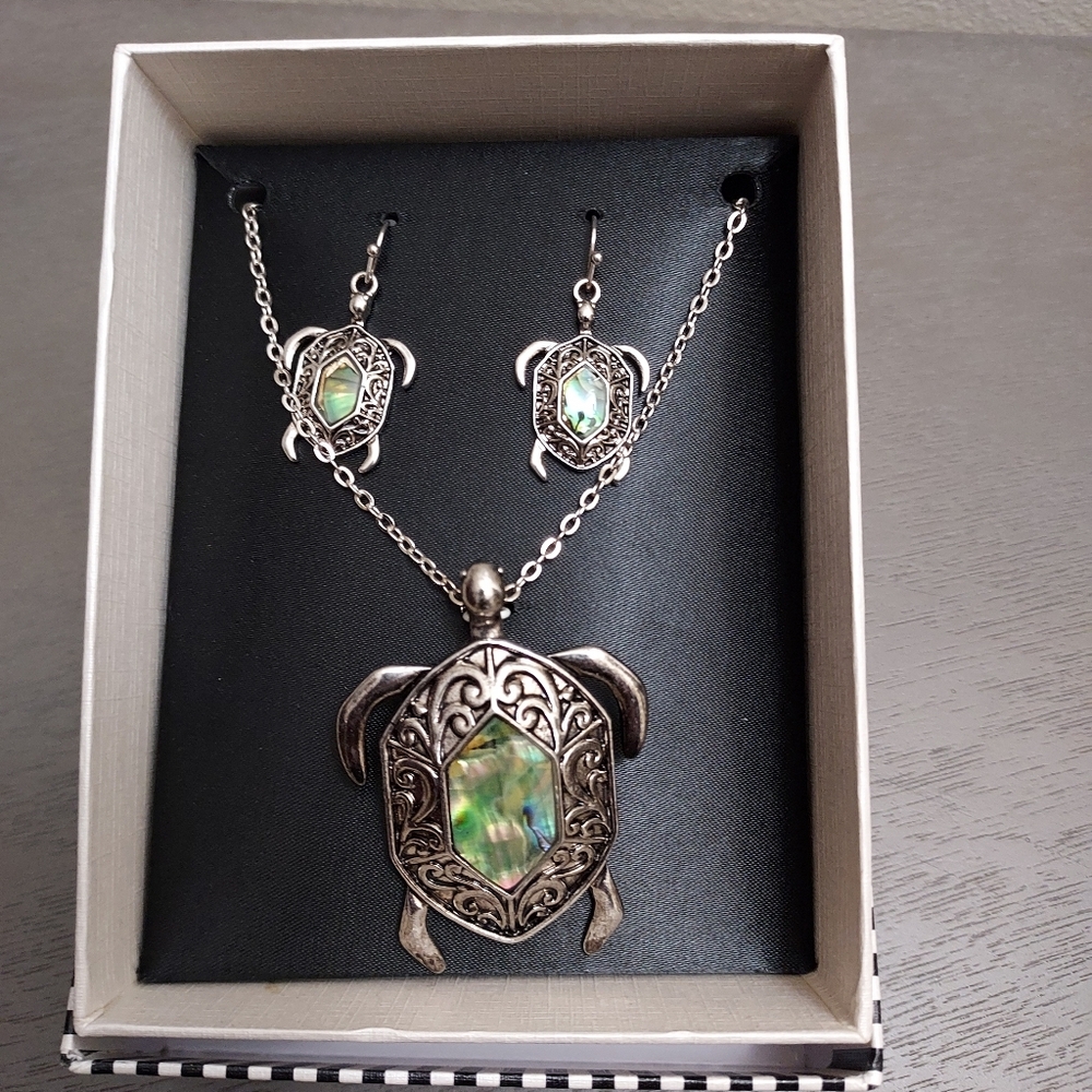 Mixit Silver Turtle Necklace & Earrings Set with Green Accents